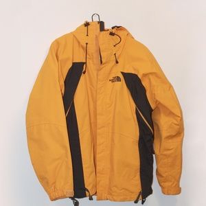 VINTAGE NORTH FACE